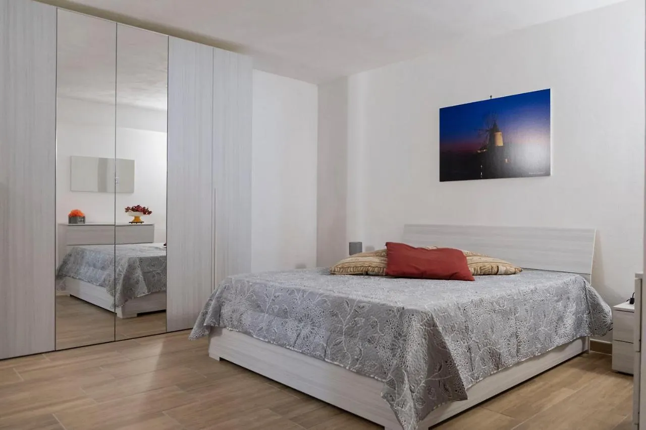 Sole Di Sicilia Apartment Pizzolungo 0*,  Italy